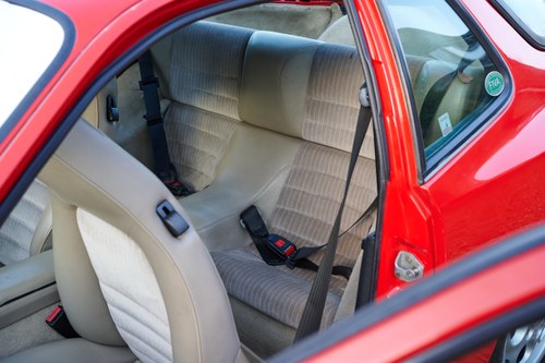 1986 Porsche 944 Te koop (foto 36 van 136)