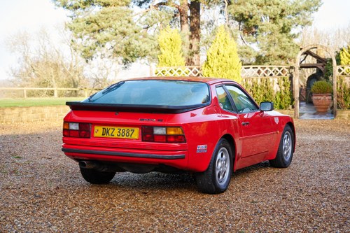 1986 Porsche 944 Te koop (foto 13 van 136)
