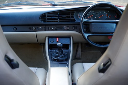 1986 Porsche 944 Te koop (foto 62 van 136)
