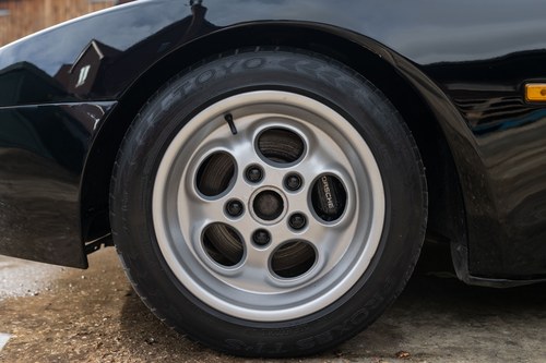 1986 Porsche 944 Turbo In vendita (immagine 26 di 224)