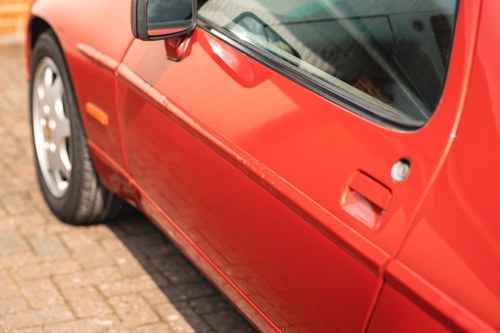NO RESERVE - 1991 Porsche 928 S4 à vendre (picture 81 of 134)