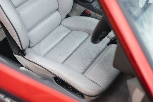 NO RESERVE - 1991 Porsche 928 S4 à vendre (picture 39 of 134)