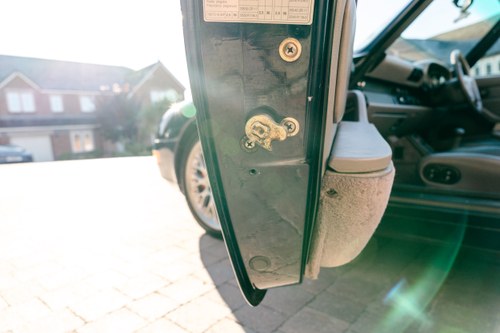 1995 Porsche 911 Carrera Cabriolet 993 till salu (bild 58 av 260)