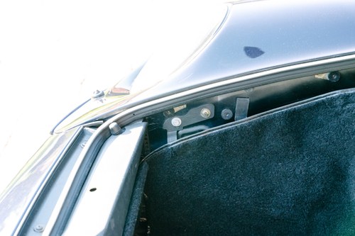 1995 Porsche 911 Carrera Cabriolet 993 till salu (bild 205 av 260)