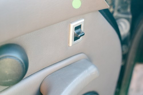 1995 Porsche 911 Carrera Cabriolet 993 till salu (bild 59 av 260)