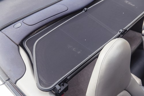 2002 Porsche 911 (996) Carrera 2 Cabriolet à venda (imagem 113 de 246)