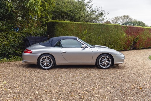 2002 Porsche 911 (996) Carrera 2 Cabriolet à venda (imagem 14 de 246)