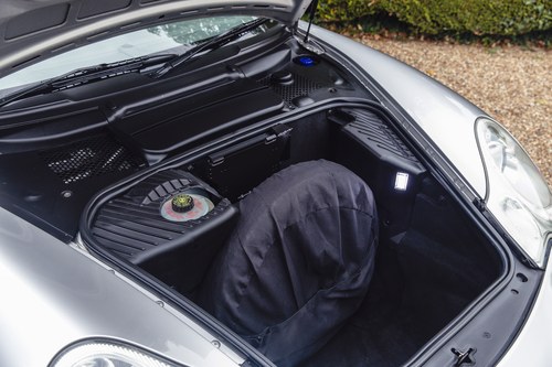 2002 Porsche 911 (996) Carrera 2 Cabriolet à venda (imagem 106 de 246)
