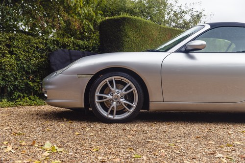 2002 Porsche 911 (996) Carrera 2 Cabriolet à venda (imagem 168 de 246)