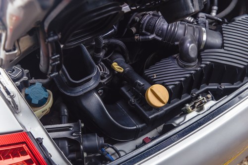 2002 Porsche 911 (996) Carrera 2 Cabriolet à venda (imagem 221 de 246)