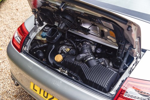 2002 Porsche 911 (996) Carrera 2 Cabriolet à venda (imagem 218 de 246)