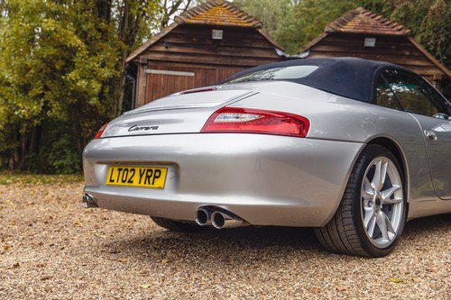 2002 Porsche 911 (996) Carrera 2 Cabriolet à venda (imagem 197 de 246)