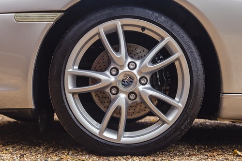 2002 Porsche 911 (996) Carrera 2 Cabriolet à venda (imagem 37 de 246)