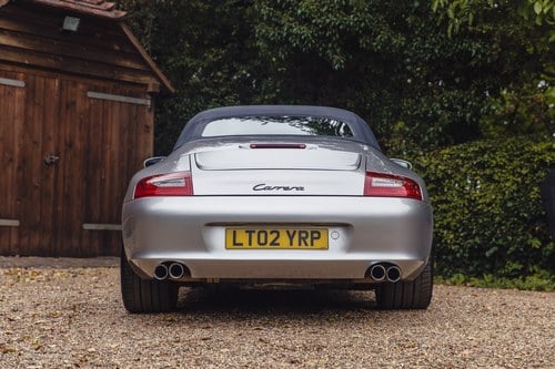 2002 Porsche 911 (996) Carrera 2 Cabriolet à venda (imagem 22 de 246)