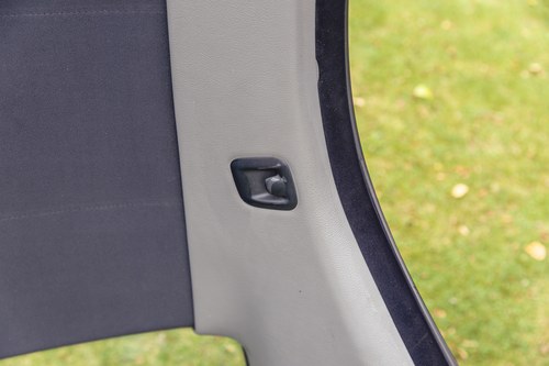 2002 Porsche 911 (996) Carrera 2 Cabriolet à venda (imagem 68 de 246)