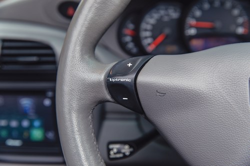 2002 Porsche 911 (996) Carrera 2 Cabriolet à venda (imagem 52 de 246)