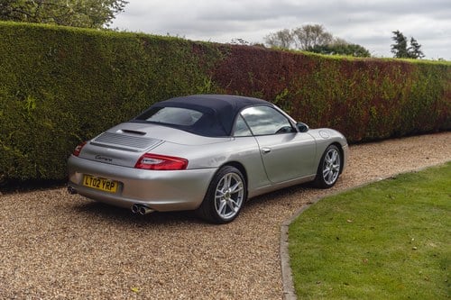 2002 Porsche 911 (996) Carrera 2 Cabriolet à venda (imagem 31 de 246)