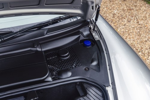 2002 Porsche 911 (996) Carrera 2 Cabriolet à venda (imagem 107 de 246)