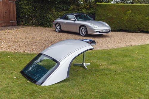 2002 Porsche 911 (996) Carrera 2 Cabriolet à venda (imagem 242 de 246)