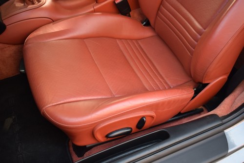 2003 Porsche 911 C2 (996) till salu (bild 78 av 200)