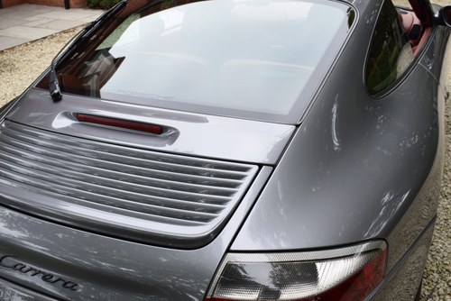 2003 Porsche 911 C2 (996) till salu (bild 142 av 200)