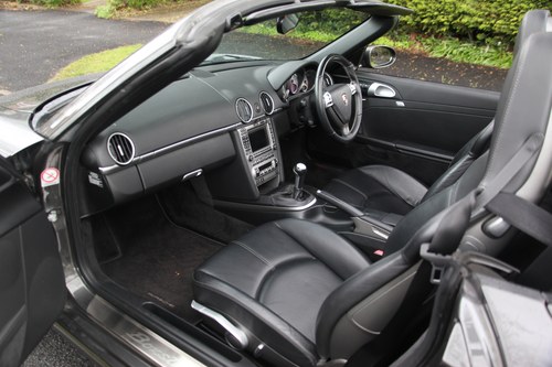 2007 Porsche Boxster S (987) zum Verkauf (Bild 59 von 176)