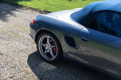 NO RESERVE - 2003 Porsche Boxster S à vendre (picture 100 of 195)