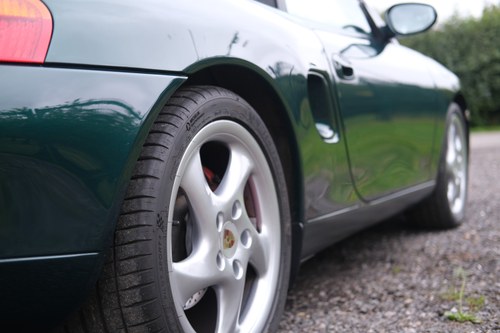 2001 Porsche Boxster S zum Verkauf (Bild 104 von 217)