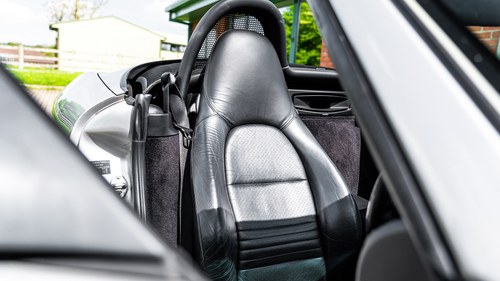 2004 Porsche Boxster S (986) Te koop (foto 34 van 81)