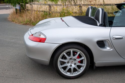 Porsche Boxster S zum Verkauf (Bild 93 von 155)