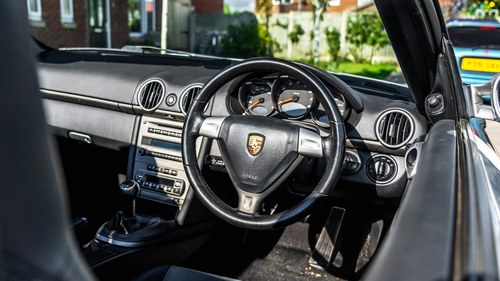 2005 Porsche Boxster Te koop (foto 21 van 98)