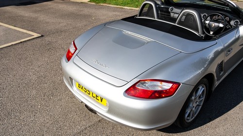 2005 Porsche Boxster Te koop (foto 75 van 98)
