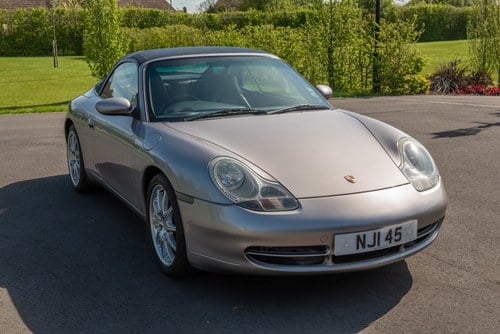 2001 Porsche 911 (996) Carrera 4 Cabriolet In vendita (immagine 14 di 108)