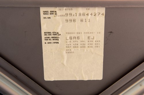 2001 Porsche 911 (996) Carrera 4 Cabriolet In vendita (immagine 63 di 108)