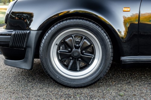 1988 Porsche 911 Carrera Super Sport Cabriolet Te koop (foto 35 van 223)