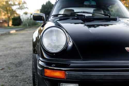1988 Porsche 911 Carrera Super Sport Cabriolet Te koop (foto 111 van 223)