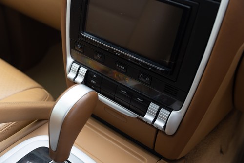 NO RESERVE - 2006 Porsche Cayenne 3.2 V6 à vendre (picture 102 of 170)