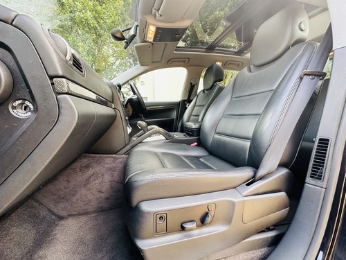 2005 Porsche Cayenne S Tiptronic In vendita (immagine 21 di 199)