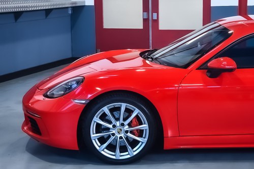 2018 Porsche Cayman 718 Coupe LHD For Sale (picture 76 of 94)