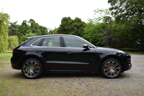 2015 Porsche Macan Turbo For Sale (picture 3 of 119)