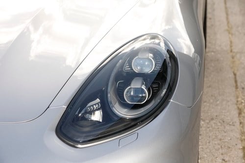 2013 Porsche Panamera GTS zum Verkauf (Bild 153 von 224)