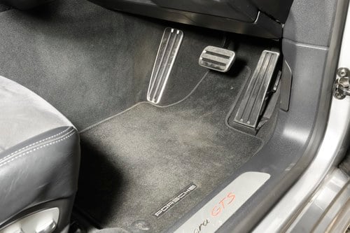 2013 Porsche Panamera GTS zum Verkauf (Bild 68 von 224)