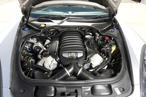 2013 Porsche Panamera GTS zum Verkauf (Bild 165 von 224)