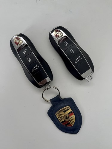 2013 Porsche Panamera GTS zum Verkauf (Bild 192 von 224)