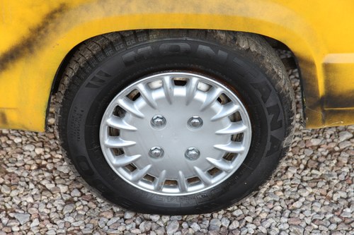 NO RESERVE - 1997 Reliant Robin Van For Sale (picture 24 of 77)