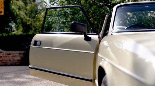 1985 Reliant Scimitar GTC SE8 à vendre (picture 90 of 155)