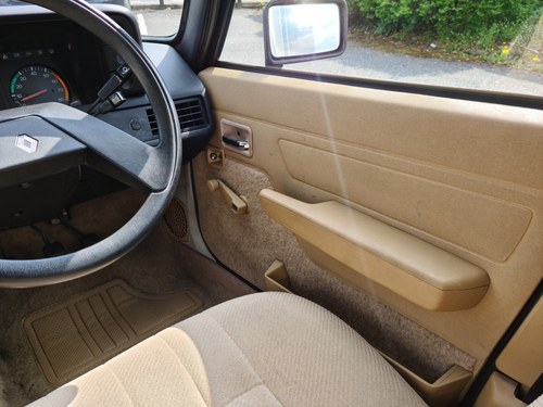 RESERVE LOWERED - 1984 Renault 18 TS à vendre (picture 16 of 51)