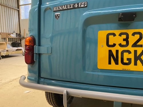 1986 Renault 4 F4 Van LHD (Type R 2106) In vendita (immagine 201 di 271)