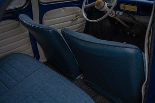 1958 Renault 4CV Luxe Model (LHD) In vendita (immagine 38 di 199)