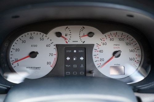 2002 Renault Clio V6 Phase 1 à vendre (picture 49 of 198)